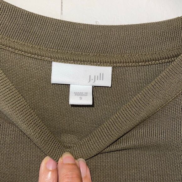 J. Jill Womens Crew Neck 3/4 Sleeve Soft Knit Pullover Tunic Sweater Olive Small - Picture 2 of 6